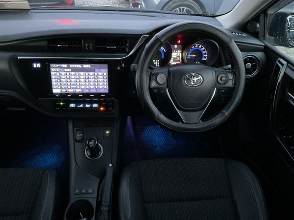 TOYOTA AURIS AUTO PETROL HYBRID SELF CHARGING 374780069