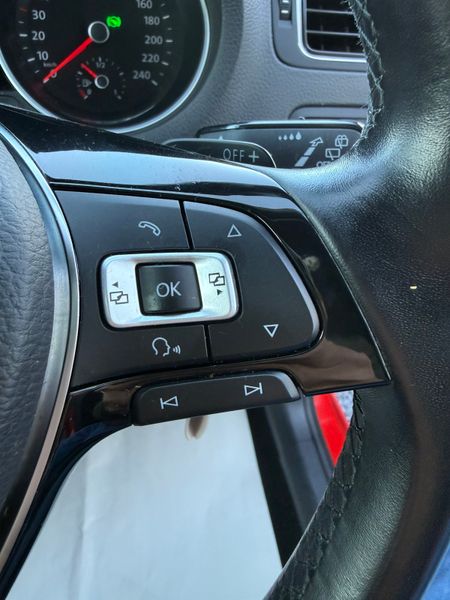 2015 VW Polo 1.2 Petrol Automatic,41k Miles 374783732