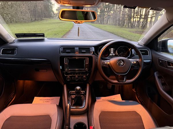 Volkswagen Jetta 2016 2.0 TDI Highline 374796565