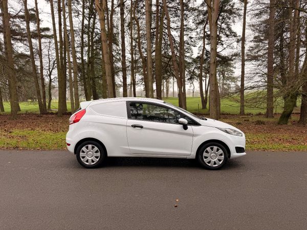 Ford Fiesta Diesel Van 374797974