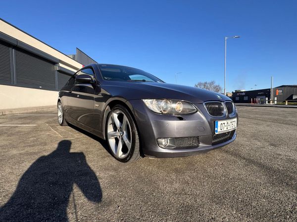 BMW 3-Series 2007 374804421