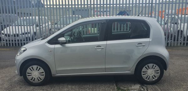 2013 Volkswagen up! 374805214