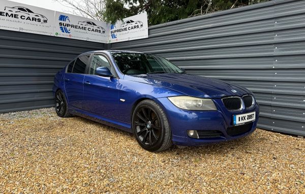 BMW 3-Series 2011 374808680