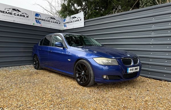 BMW 3-Series 2011 374808682