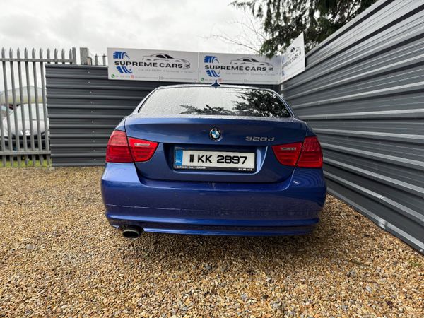 BMW 3-Series 2011 374808701