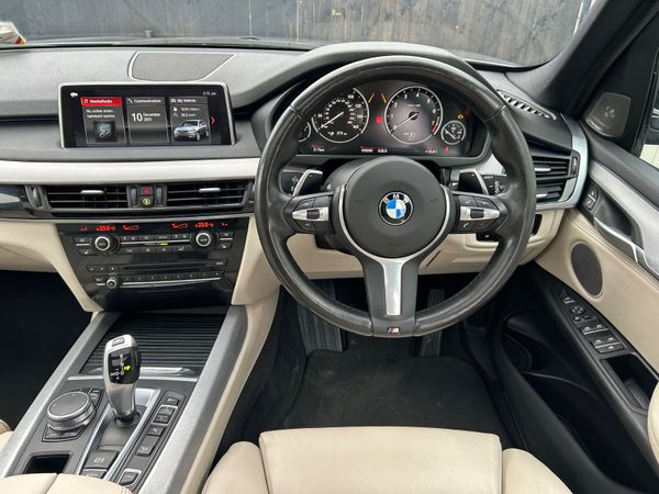 BMW X5 40e M-Sport 374814407