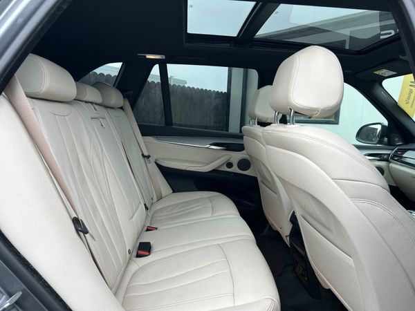 BMW X5 40e M-Sport 374814447