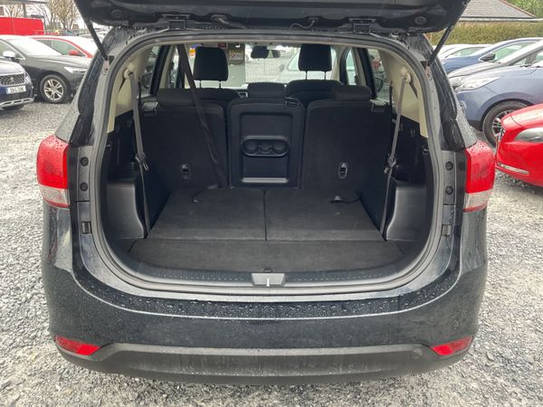 2014 KIA CARENS 1.7 DIESEL 7SEATER LOW KMS SPOTLES 374817385