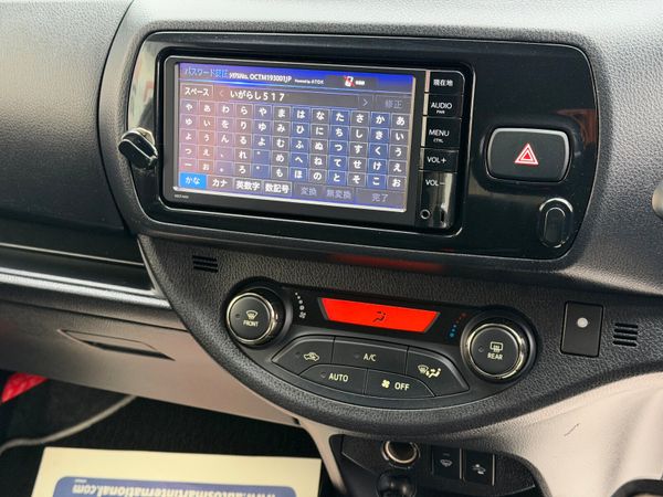 Toyota 2017 **low Milage ** 374813375