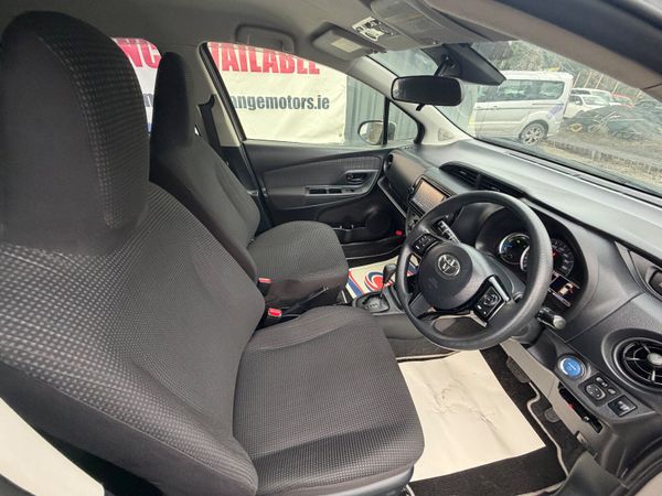 Toyota 2017 **low Milage ** 374813380