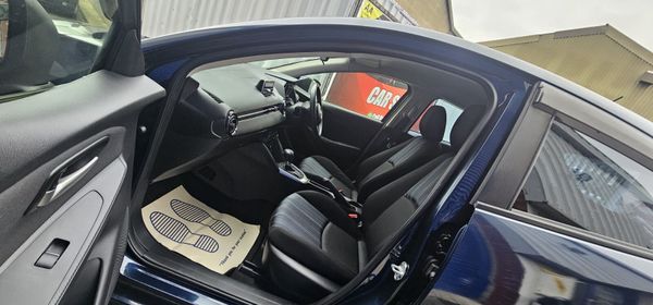 Mazda Demio Automatic 374835259