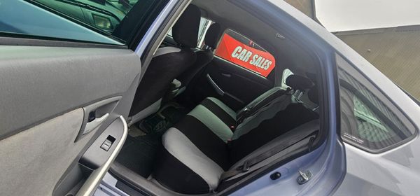 Toyota Prius 374836458