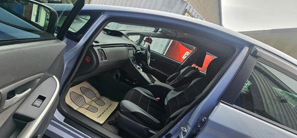 Toyota Prius 374836460