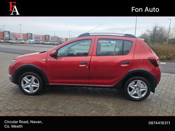 Dacia Sandero Stepway 1.5 DIESEL LAUREATE MODEL* N 374838860