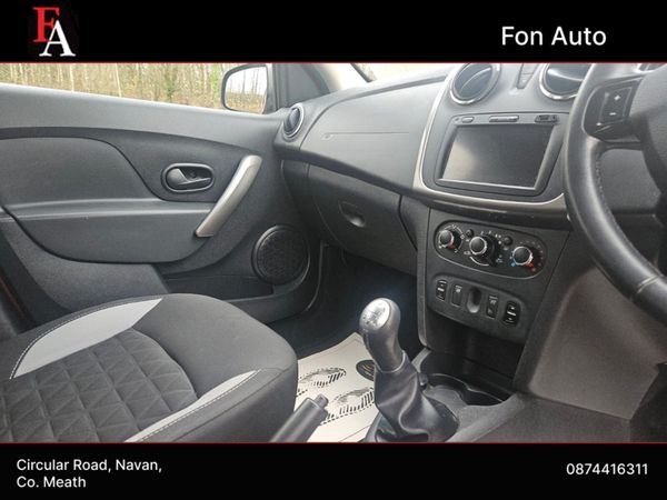 Dacia Sandero Stepway 1.5 DIESEL LAUREATE MODEL* N 374838883