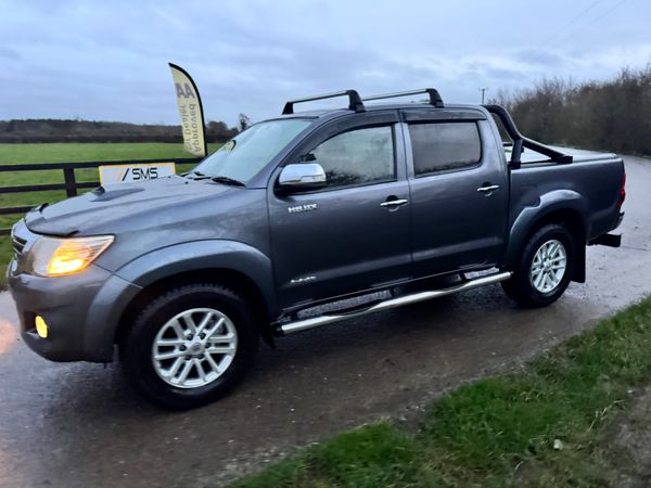 142 Toyota Hilux Invincible 3.0Ld4d Low Miles***** 374844003