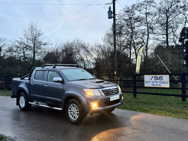 142 Toyota Hilux Invincible 3.0Ld4d Low Miles***** 374844041