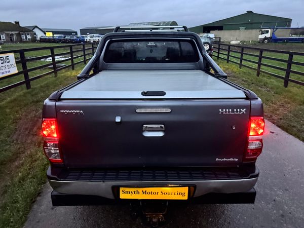 142 Toyota Hilux Invincible 3.0Ld4d Low Miles***** 374844058