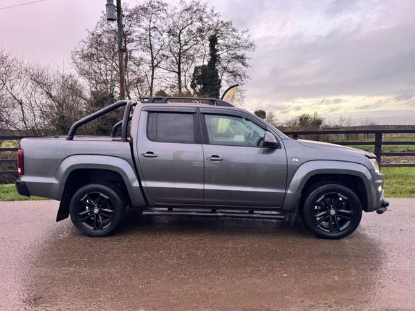 182 Volkswagen Amarok Highline Black Ed****** 374844320