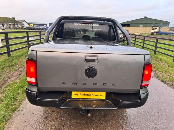 152 Volkswagen Amarok Highline 180bhp black Ed 374844807