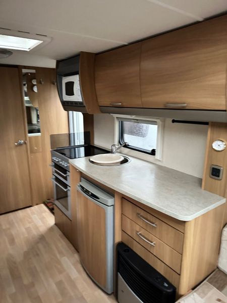 ✨STUNNING SWIFT CHARISMA 4 BERTH ✨ 374848563