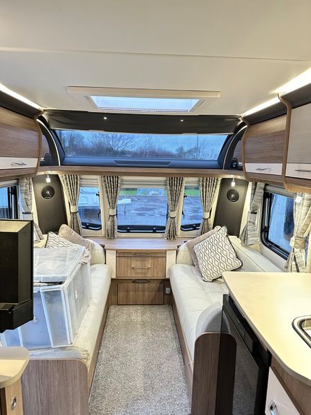 ✨2020 COACHMAN VIP 545 4 BERTH FIXED SINGLE BEDS ✨ 374848598