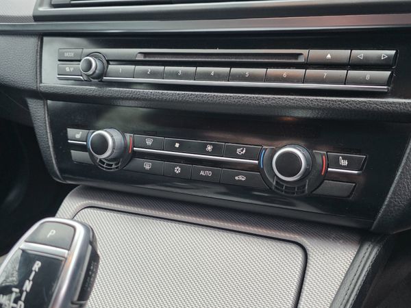 BMW 520d M-Sport Automatic 2011 374841899