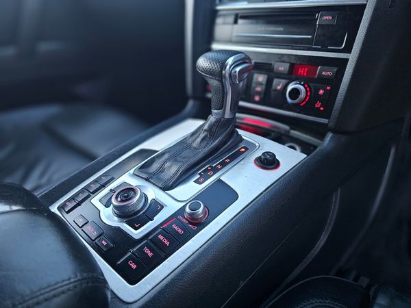 AUDI Q7 3.0 245 BHP SLINE // 7 SEATER AUTOMATIC 374862585