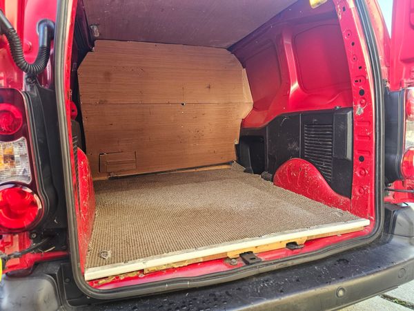 PEUGEOT PARTNER 1.6 HDI // NO VAT // BIG SPEC 374863334