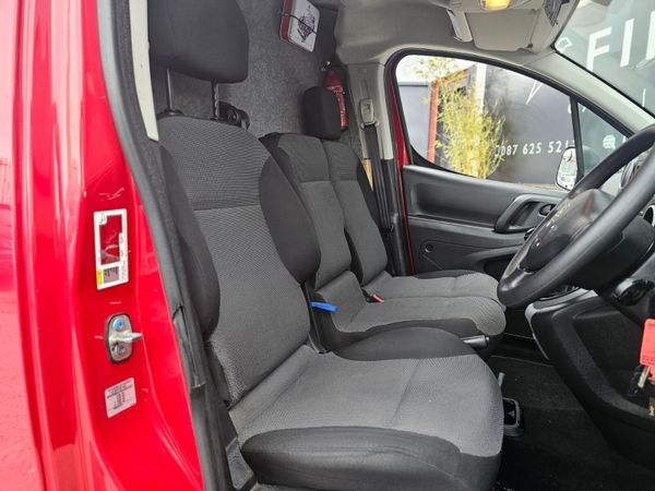 PEUGEOT PARTNER 1.6 HDI // NO VAT // BIG SPEC 374863344