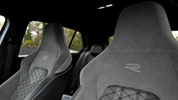 🔥 2022 VW Golf 1.5 TSI 130HP R-Line 374876689