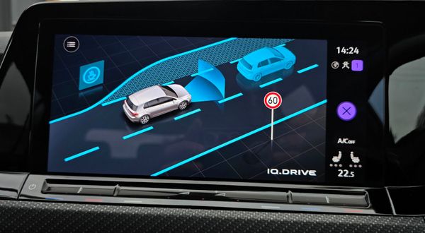 🔥 2022 VW Golf 1.5 TSI 130HP R-Line 374877535