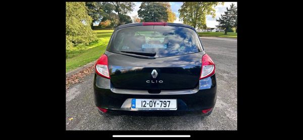 Renault Clio 2012 374886095
