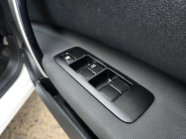 12 Nissan Qashqai+2 1.5dci 374887118