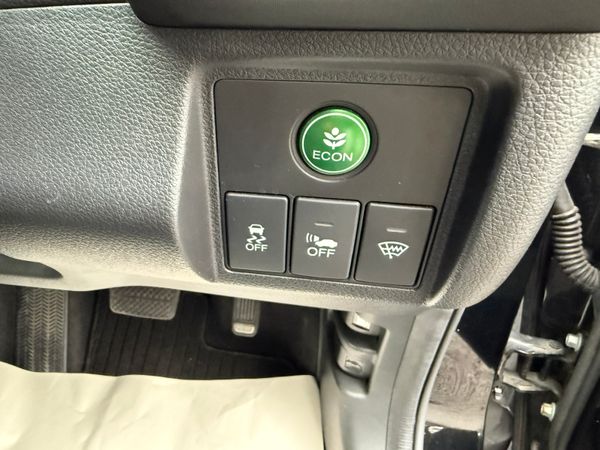 2016 Honda Vezel 1.5 Hybrid Auto,48k Miles Only 374891944