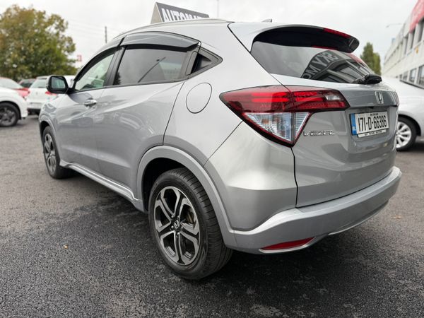 2017 Honda HRV(vezel)1.5 Hybrid Auto,  27k Miles 374892441
