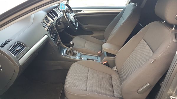 Volkswagen Golf 2017 115BHP RED I VAT INVOICE 374904610