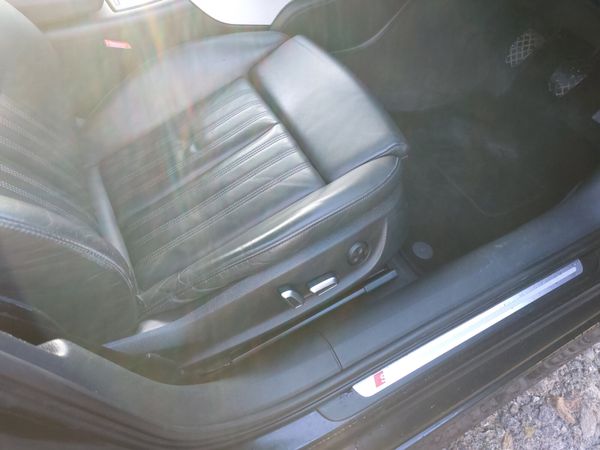 Audi A6 162 S-Line Ultra Black Edit 190bhp LOW KMS 374906258