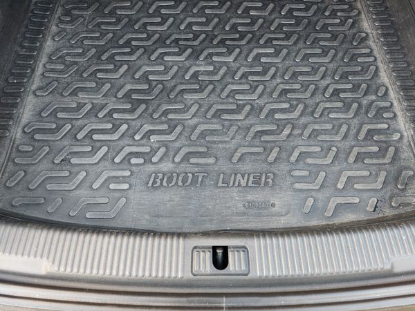 Audi A6 162 S-Line Ultra Black Edit 190bhp LOW KMS 374906434