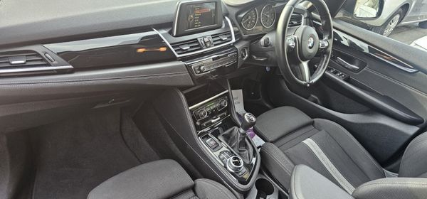 BMW 2-Series 2016 (M sport & Very low milage) 374915448