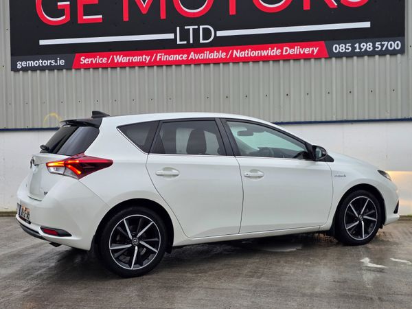 2018 Toyota Auris LUNA SPORT MODEL NICE EXTRAS 374923378