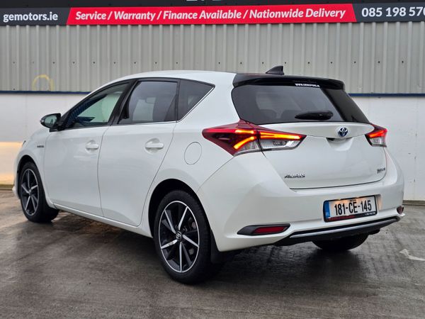 2018 Toyota Auris LUNA SPORT MODEL NICE EXTRAS 374923402