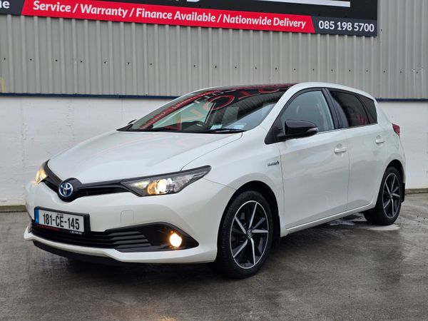 2018 Toyota Auris LUNA SPORT MODEL NICE EXTRAS 374923417