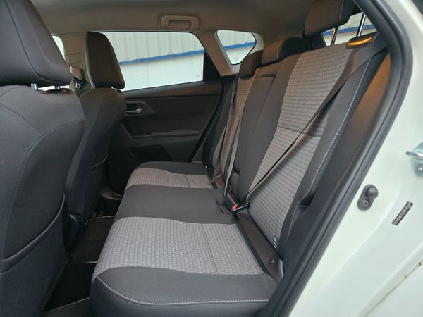 2018 Toyota Auris LUNA SPORT MODEL NICE EXTRAS 374923430