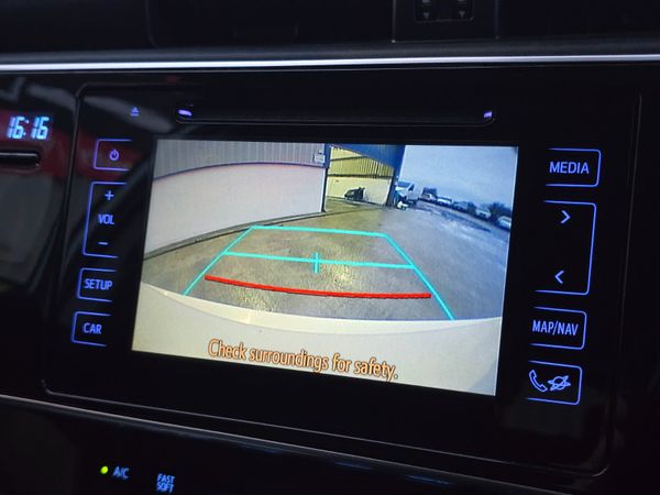 2018 Toyota Auris LUNA SPORT MODEL NICE EXTRAS 374923449