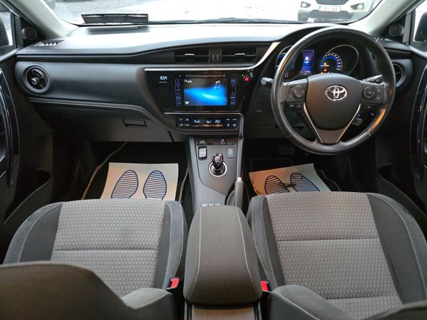 2018 Toyota Auris LUNA SPORT MODEL NICE EXTRAS 374923442