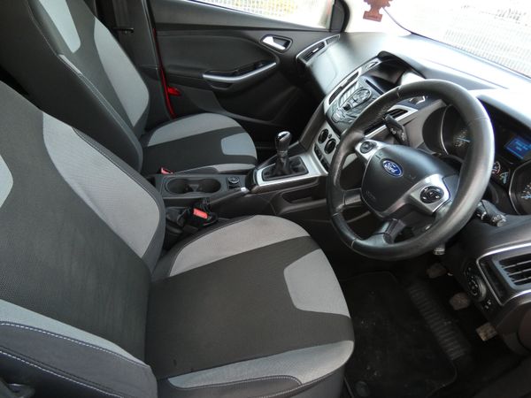 FORD FOCUS 1.0 ECOBOOST, NEW T.CHAIN+W.PUMP 374923579