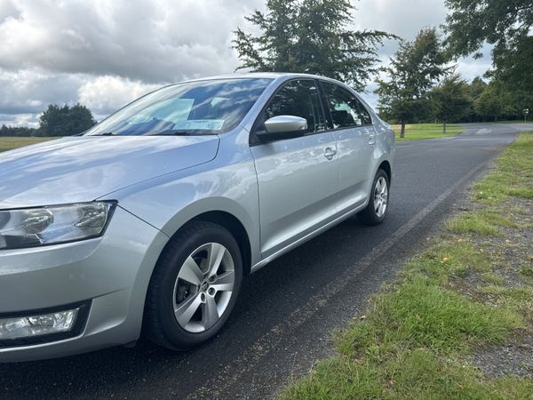Skoda Rapid 2015 Spaceback Ambtion low mileage 374956360