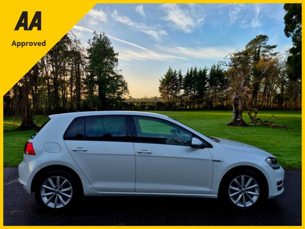 🔥2015 Volkswagen Golf🔥(Lounge+Auto+52,000Mls) 374956421