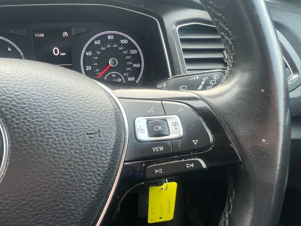 2019 Volkswagen T-Roc SE 1.6 TDI 374974140